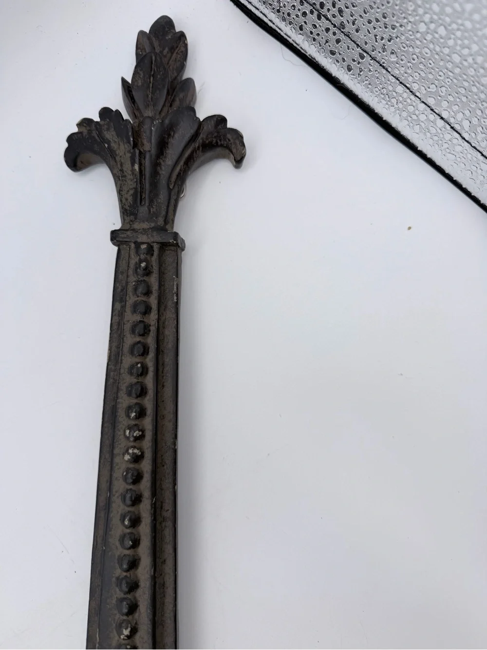 Regency Vintage Gilt Acanthus Leaf Wall Bracket/ Plate or Picture Mount 27”